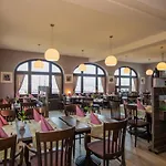 מלון Berggasthof & Goetzinger Hoehe נוישטט אן זאקסן