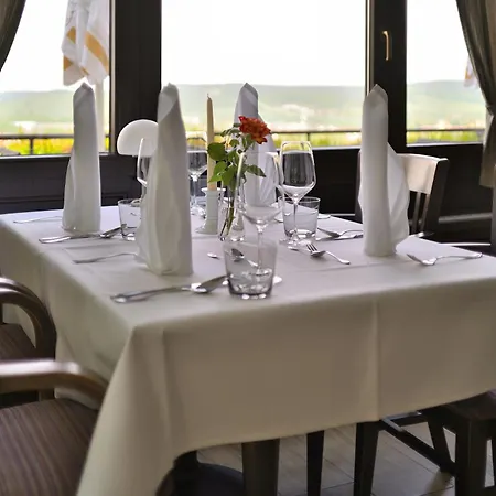 Berggasthof & Goetzinger Hoehe מלון