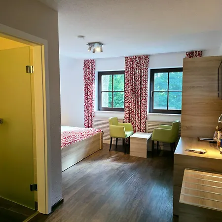 Berggasthof & Goetzinger Hoehe מלון