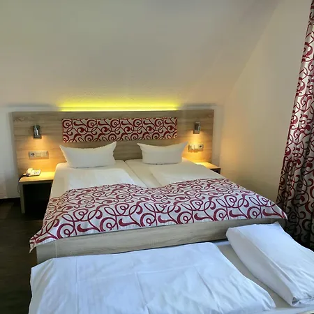 Berggasthof & Goetzinger Hoehe 3*