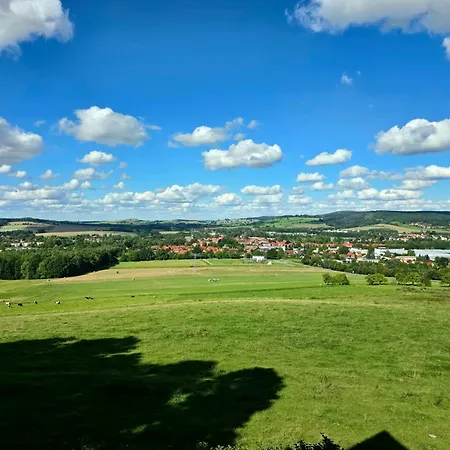 מלון Berggasthof & Goetzinger Hoehe